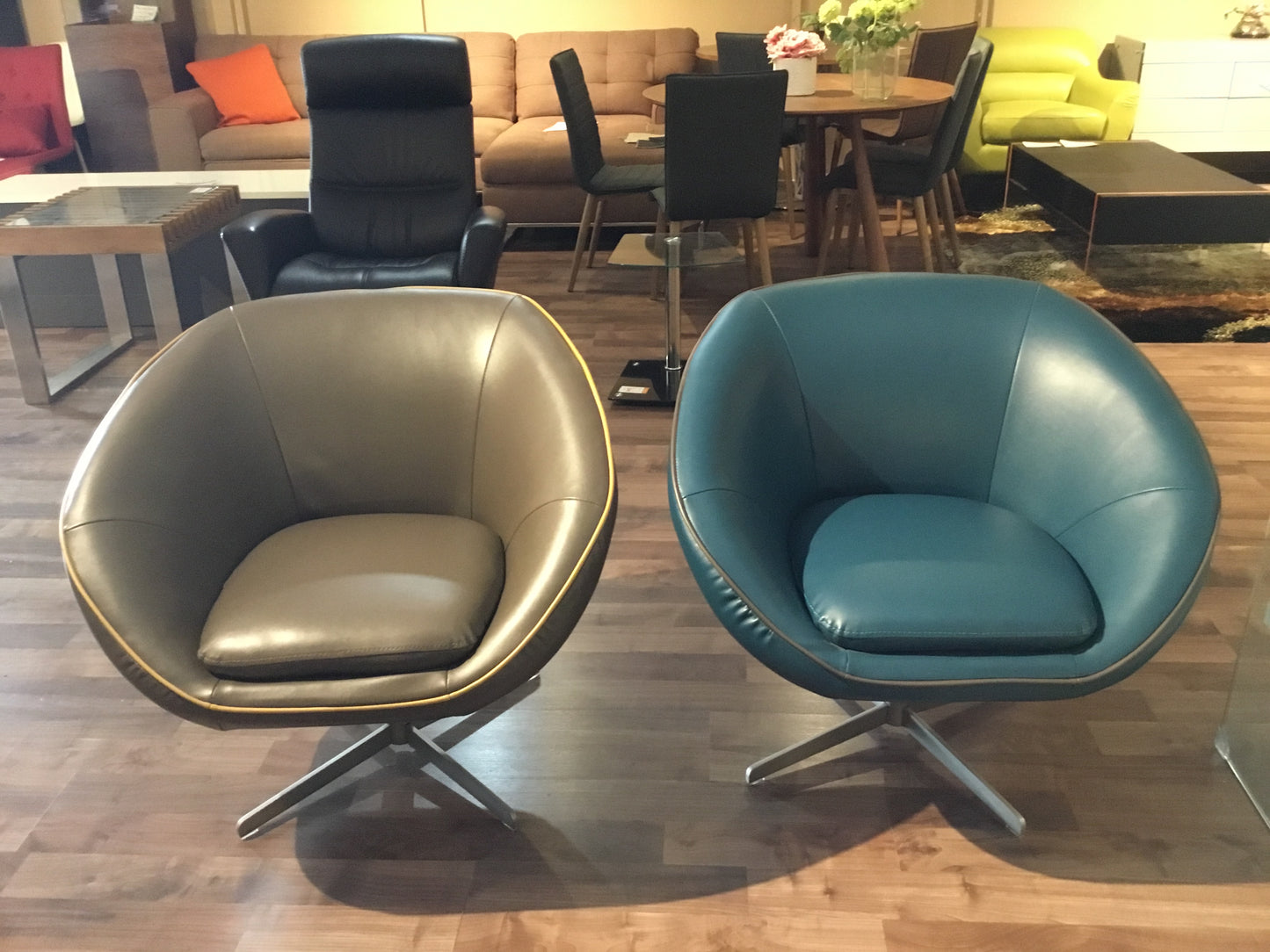 Euro Round Swivel accent chair - Eurohaus Modern Furniture LLC