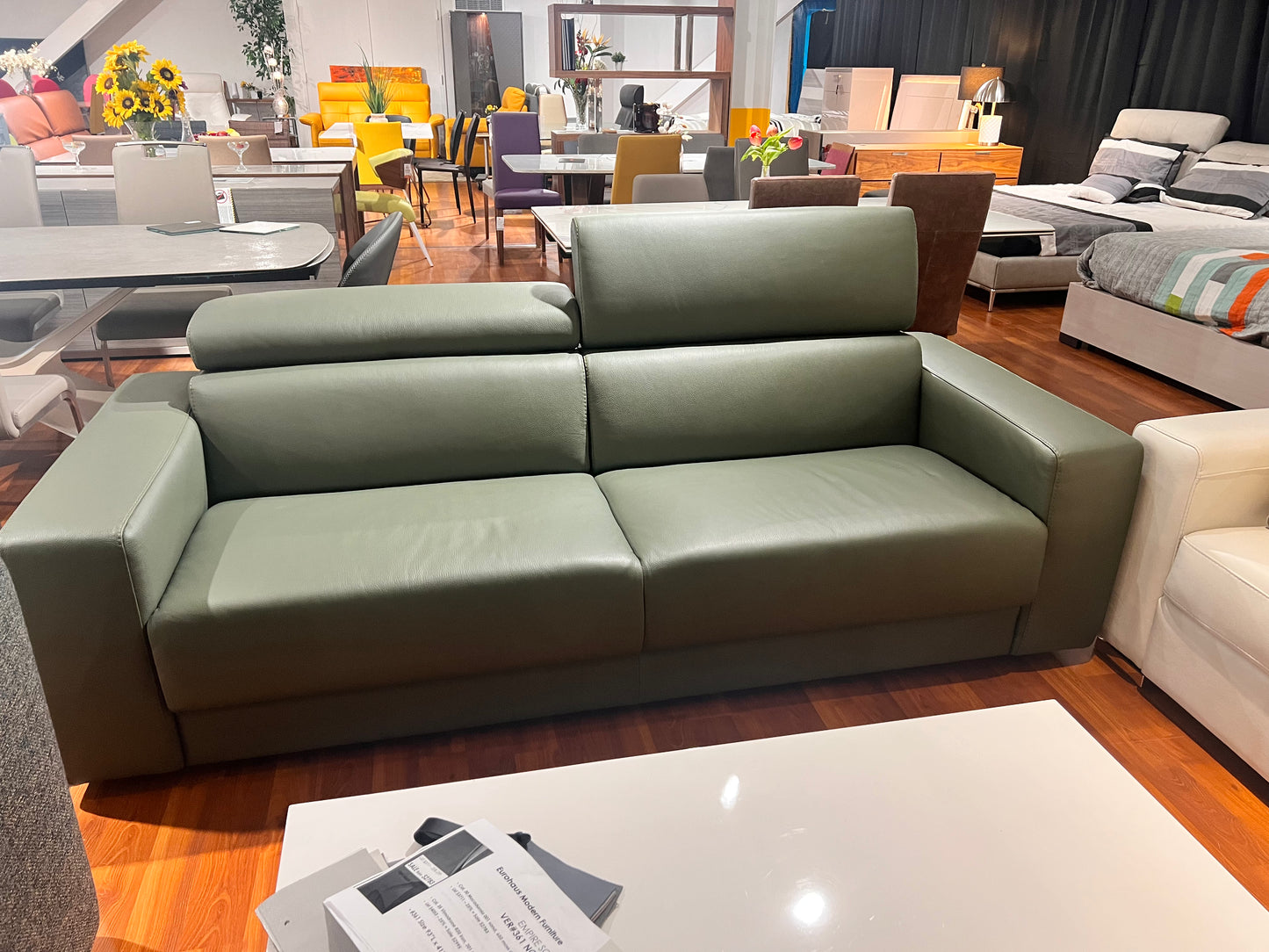 EMPIRE LEATHER SOFA