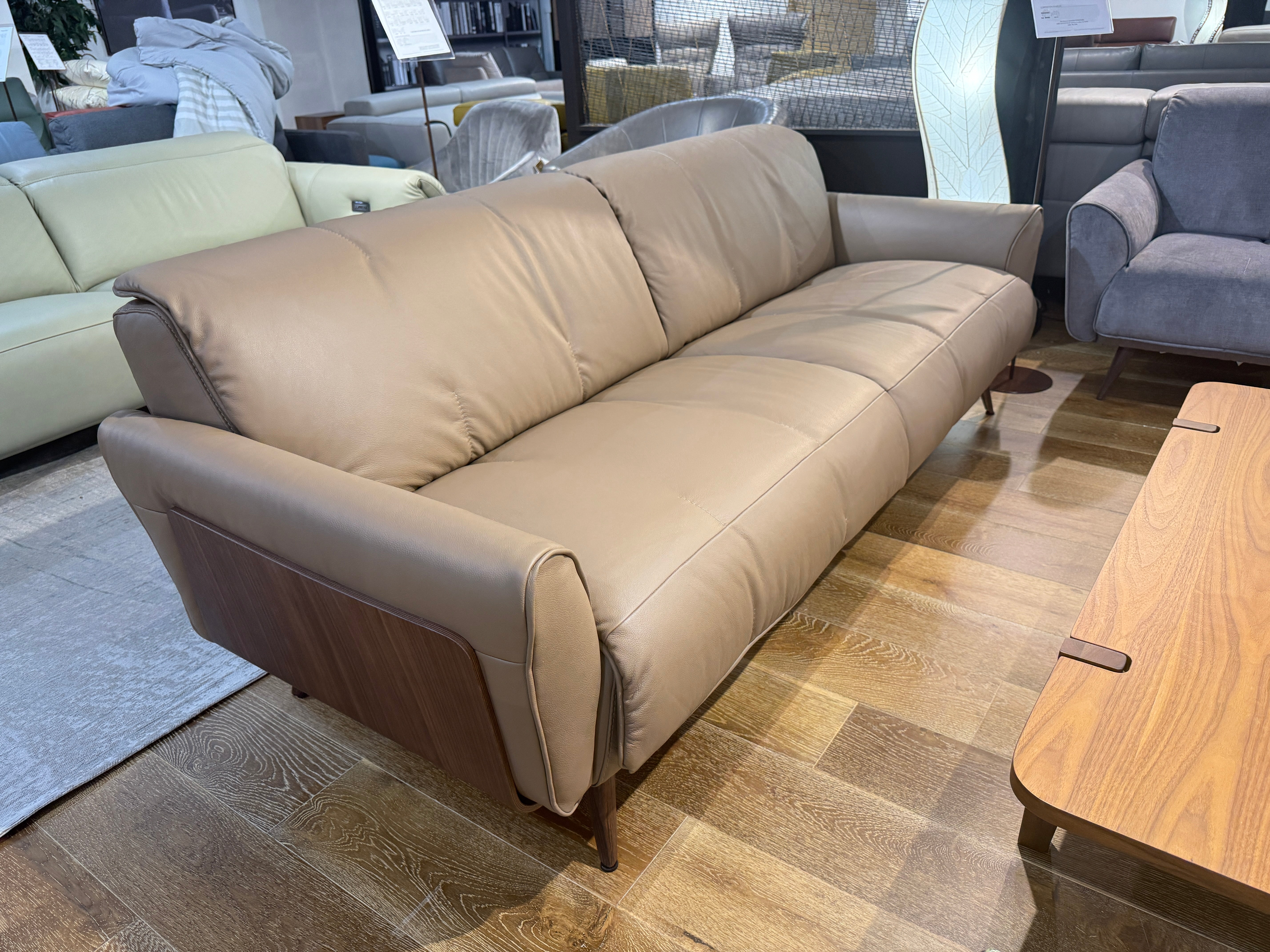 【マリー】ナツッジ・イタリア BALANCE ソファ 2基目 BALANCE ソファ By Natuzzi Italia
